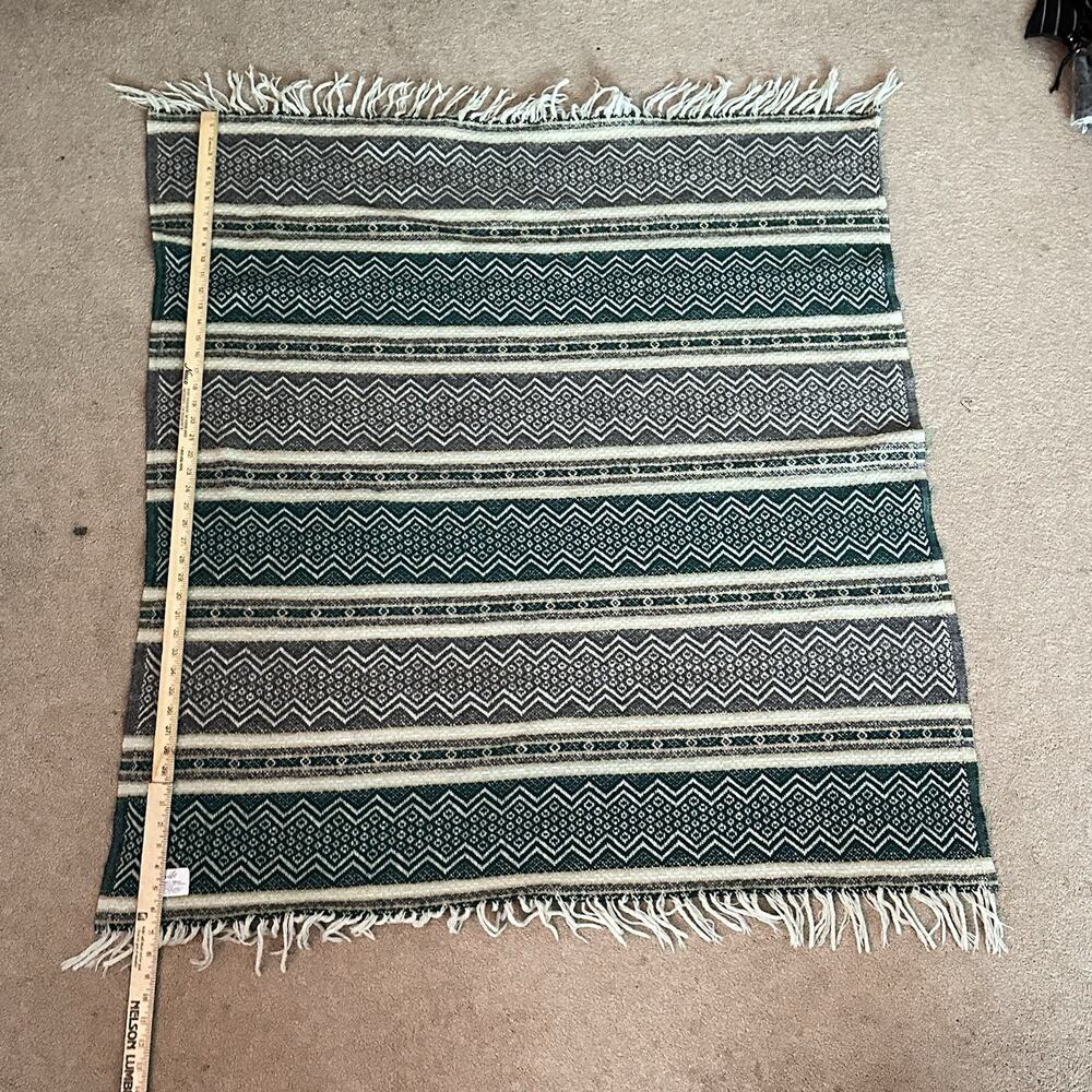 Faribault Woolen Mill 100% Wool Nordic Geometric Throw Blanket Green USA